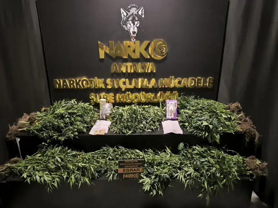 Antalya Emniyet Müdürü Zaimoğlu Bizzat Yönetti 9